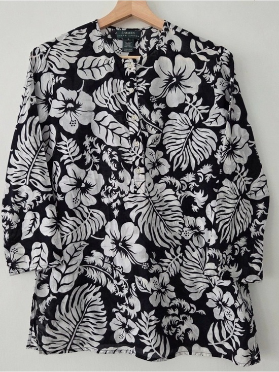 Ralph Lauren Tops - Ralph Lauren Black and White Floral Top